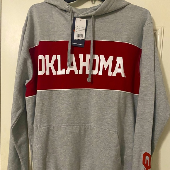 Fanatics Other - Fanatics Oklahoma Gray and Red Men's Sweatshirt
